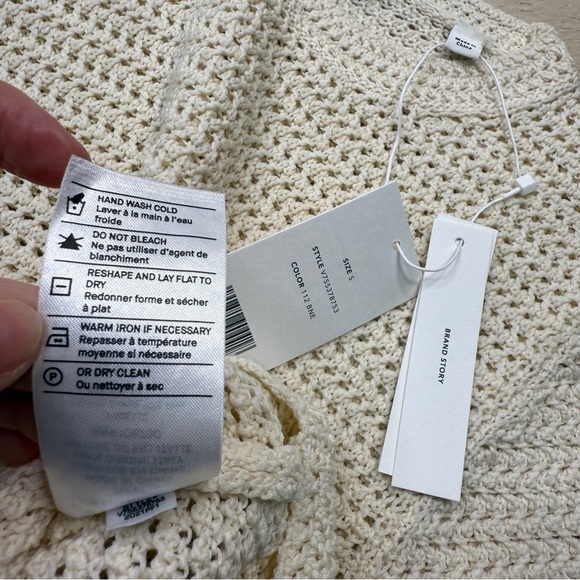 Vince Short Sleeve Crochet Top - Picture 8 of 8